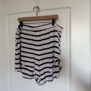 Old Navy Striped High Waist Women's Shorts